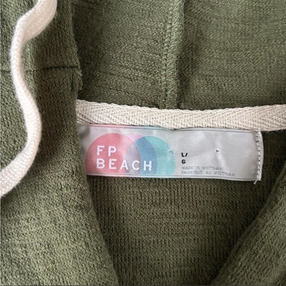 Free people beach Rae pullover - Picture 2 of 3